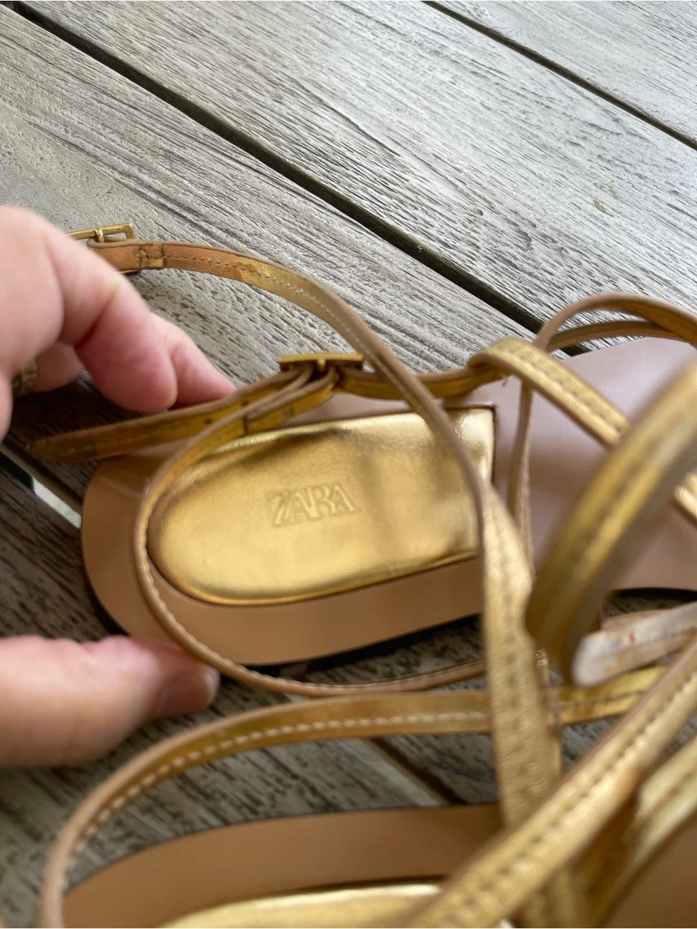 Zara Gold Leather Strappy Women's Sandals Size 10 US 40 EU - Picture 3 of 5